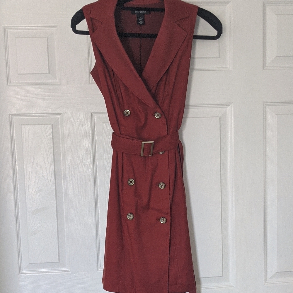 WHBM "Cinnamon" Sheath Dress V-Neck Notched Collar
